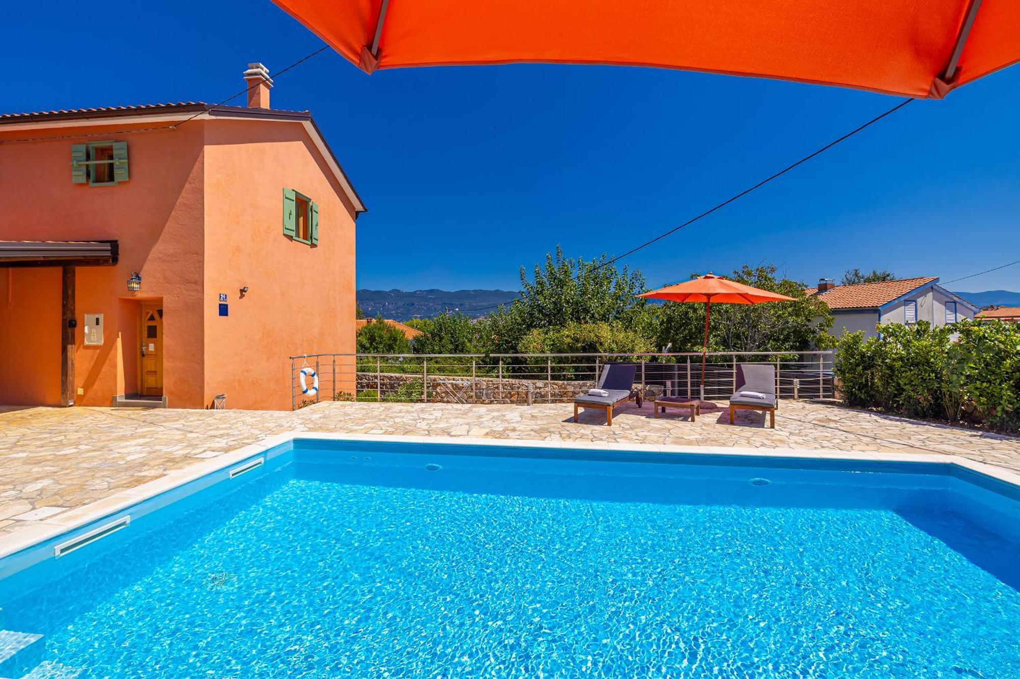 House * Silo (Krk)